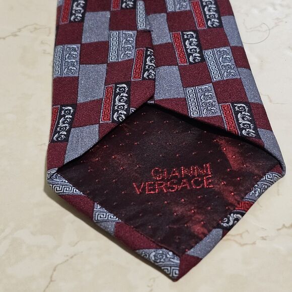 Vintage Gianni Versace Silk Aztec Designer Logo Men’s Neck Tie Made In Italy - Picture 5 of 10
